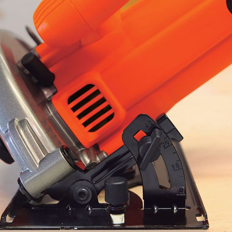 Sierra-Circular-7.1-4--1400W-BLACK---DECKER-