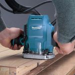 Ruteadora-900-W-1-4--MAKITA-M3601B