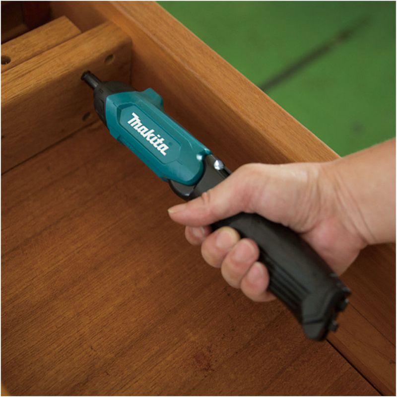 Atornillador-inalambrico-3.6V-MAKITA-DF001W