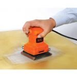 Lijadora de palma orbital 1/4HP 200 Wat BLACK & DECK